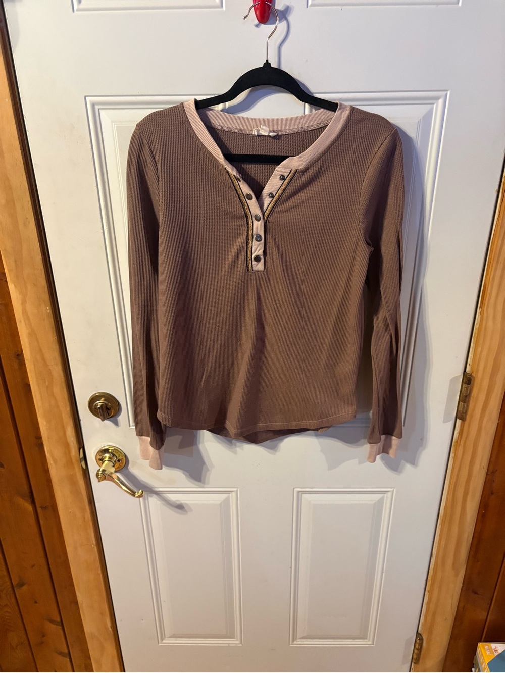 Hem & Thread Top Size Small in Brown & Tan